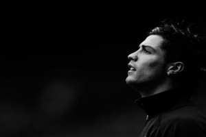 九游娱乐电竞站-具身智能机器人火炬手“夸父”首次点燃全运会圣火，开启未来体育新纪元