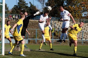 九游体育网址-争夺联盟最强球队：今年冠军竞争格局分析，争夺mvp